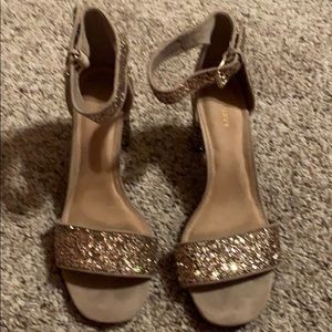 Gold glitter heels